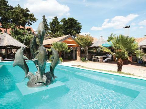 The Movie Resort Aparthotel Трибунь Екстер'єр фото